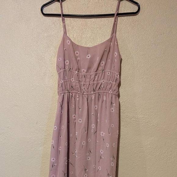Pink floral maxi dress with adjustable straps size small - Picture 4 of 7
